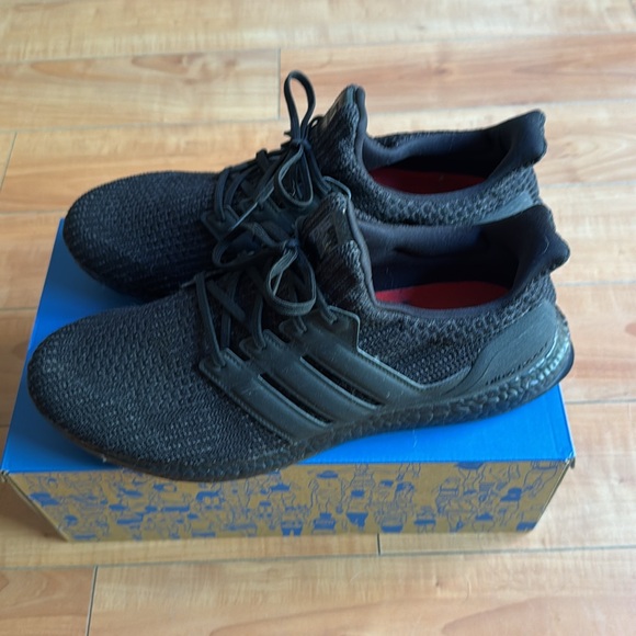 Adidas Ultraboost - Picture 3 of 5